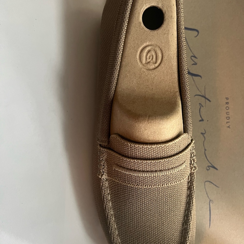 Rothy’s The Driver loafer in latte size 8. BRAND NEW in original packaging.